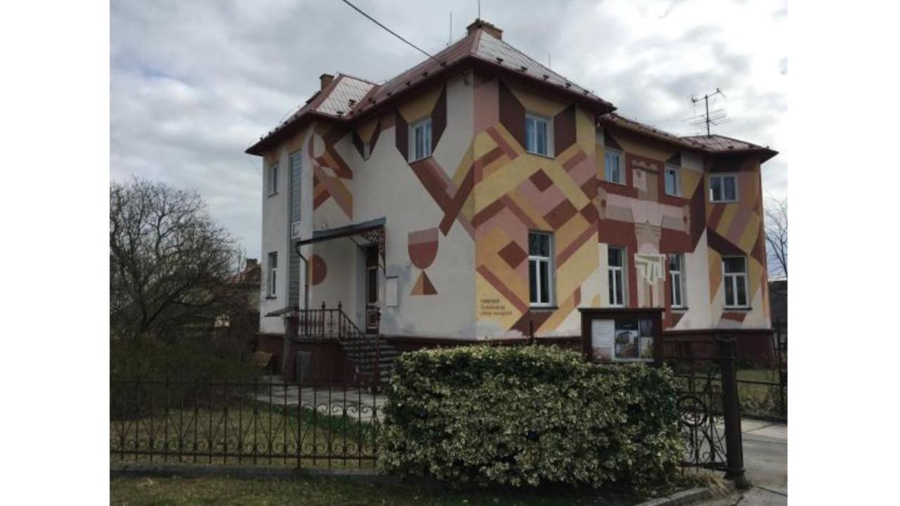 Kemp A Stanovani Na Fare Javorník Kültér fotó